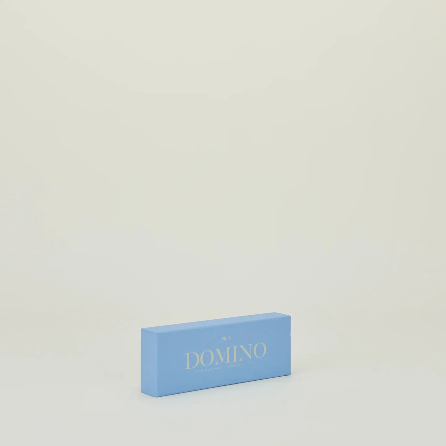 Classic Dominoes - Image 3