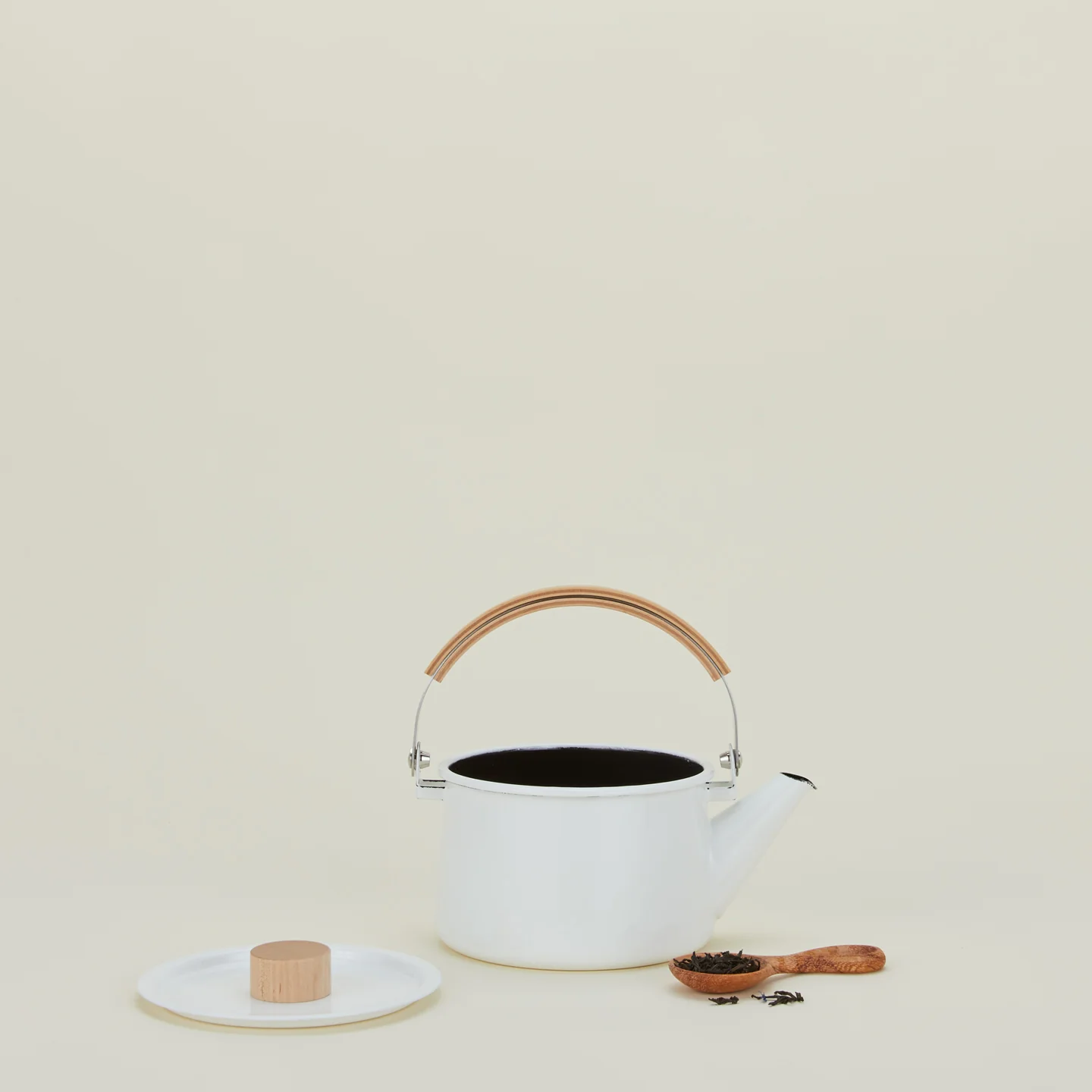 Enameled Kettle - Image 3