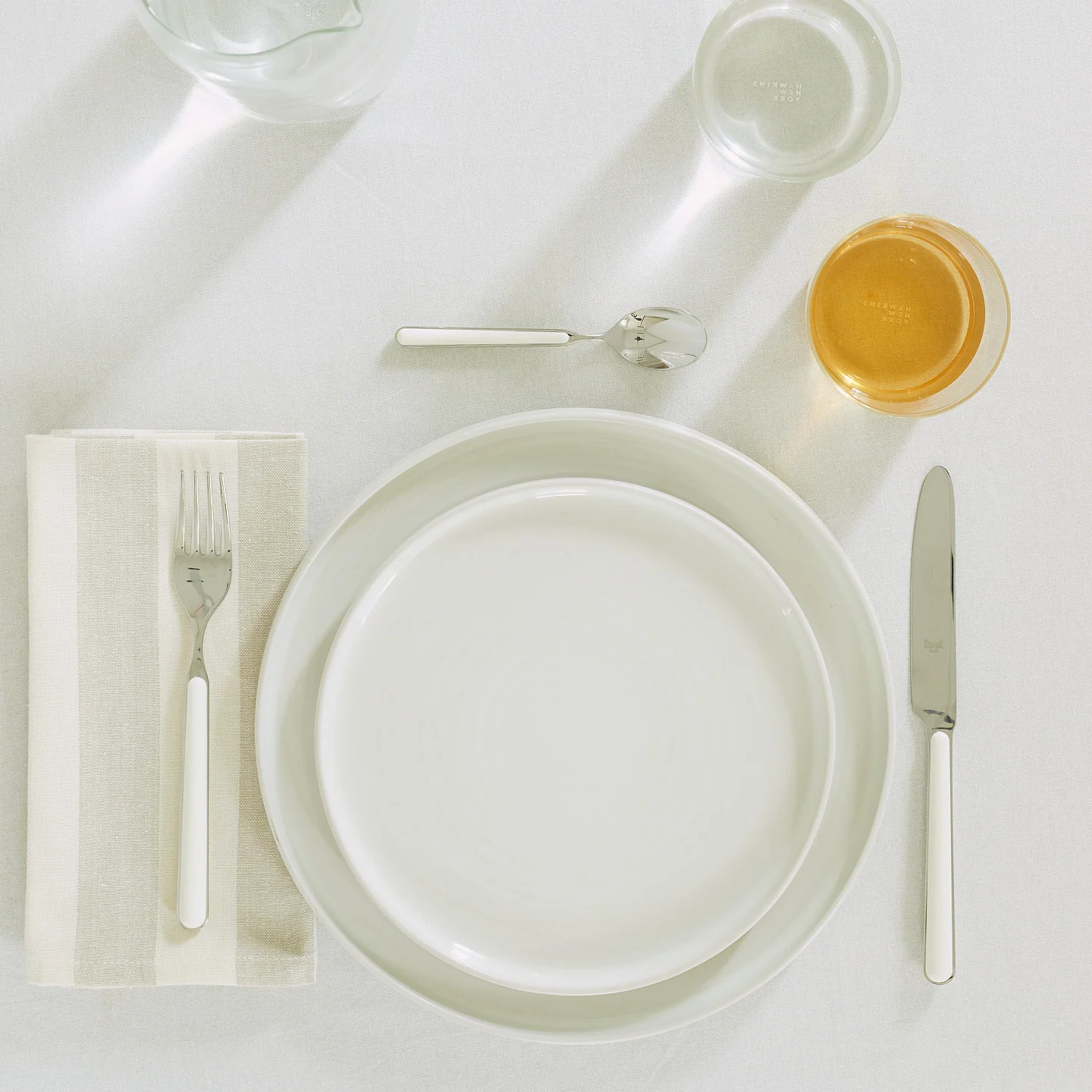 Essential Dinnerware, 16 Piece Set - Bone - Image 6