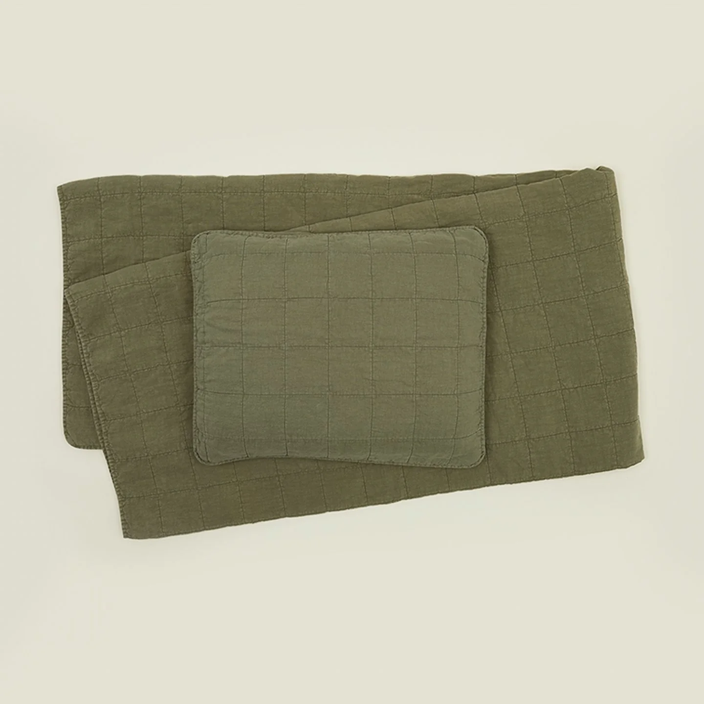 Simple Linen Quilt - Olive - Image 4
