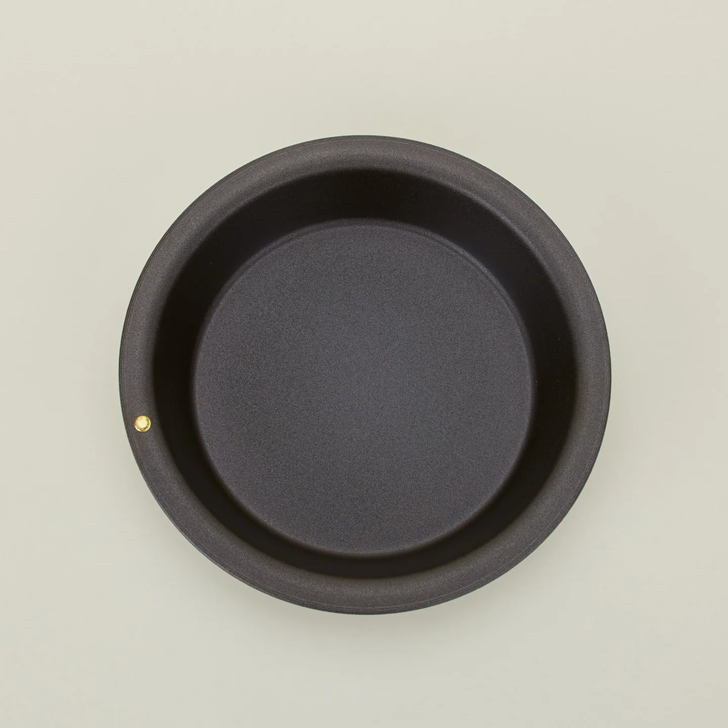 Spun Iron Deep Pie Dish - Image 3